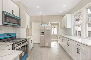 7 Continental Hill, Glen Cove, NY 11542 - Photo 11