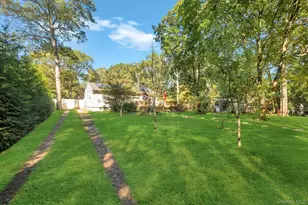 1199 Connetquot Ave, Central Islip, NY 11722 - Photo 33