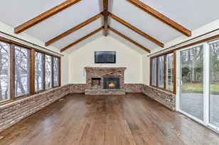 451 River Rd, Nissequogue, NY 11780 - Photo 9