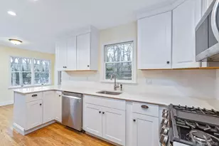 451 River Rd, Nissequogue, NY 11780 - Photo 13