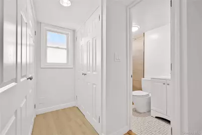 48-12 37 Street, Long Island City, NY 11101 - Photo 17