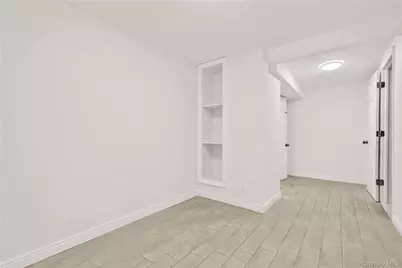 48-12 37 Street, Long Island City, NY 11101 - Photo 15