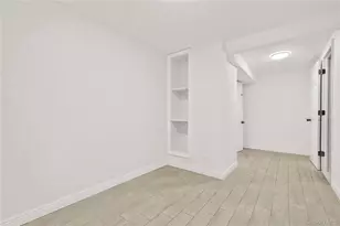 48-12 37th St, Long Island City, NY 11101 - Photo 15