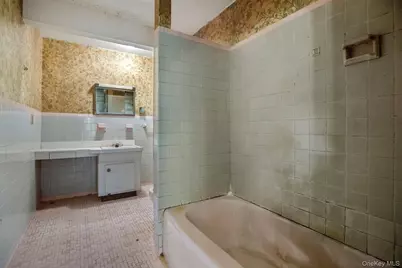 33 Albion Oval, Mahopac, NY 10541 - Photo 9