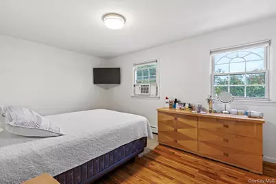 105 Hart Avenue, Yonkers, NY 10704 - Photo 17