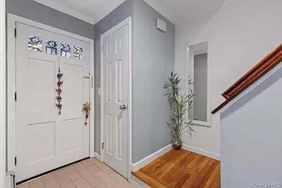 105 Hart Avenue, Yonkers, NY 10704 - Photo 3