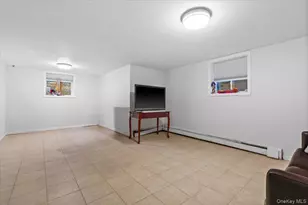 105 Hart Ave, Yonkers, NY 10704 - Photo 23