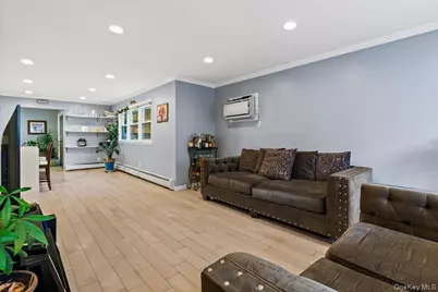 105 Hart Avenue, Yonkers, NY 10704 - Photo 7