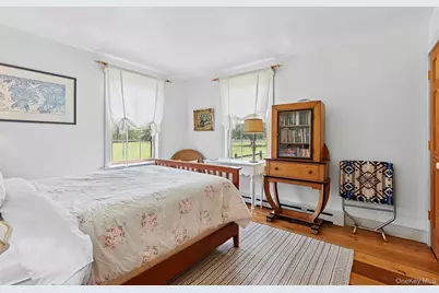 140 Damascus Road, East Quogue, NY 11942 - Photo 25