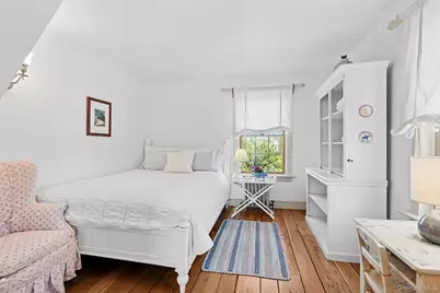 140 Damascus Road, East Quogue, NY 11942 - Photo 23