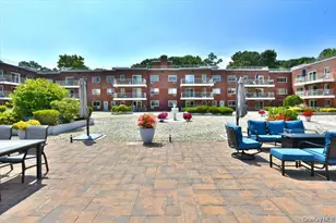 320 E Shore Rd, Great Neck, NY 11023 - Photo 25