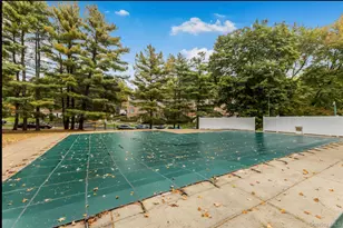 14 Fieldstone Dr, Hartsdale, NY 10530 - Photo 21