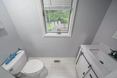 27 Tower Hill Road, Shoreham, NY 11786 - Photo 21