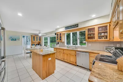 27 Tower Hill Road, Shoreham, NY 11786 - Photo 13