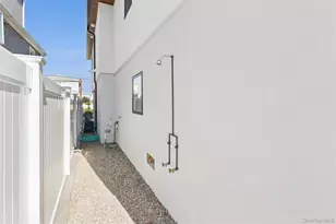 31 Kent Rd, Island Park, NY 11558 - Photo 33