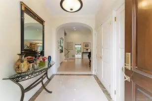 3 Warnke Ln, Scarsdale, NY 10583 - Photo 3