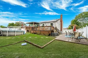 197 E 2nd St, Deer Park, NY 11729 - Photo 19