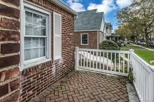 16 William St, New Hyde Park, NY 11040 - Photo 3