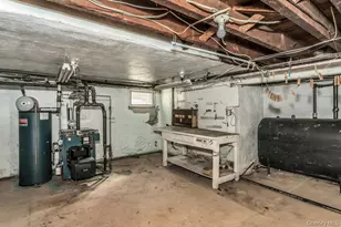 16 William St, New Hyde Park, NY 11040 - Photo 21