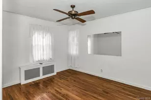 16 William St, New Hyde Park, NY 11040 - Photo 7