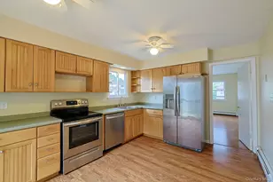 3 Hamlet Ct, Wappingers Falls, NY 12590 - Photo 9