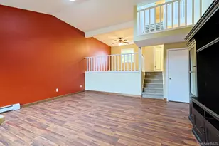 3 Hamlet Ct, Wappingers Falls, NY 12590 - Photo 3