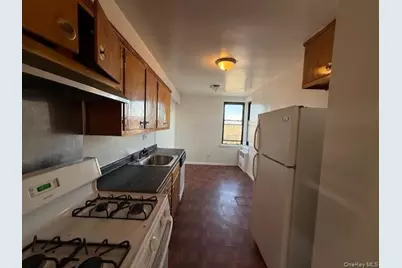 108-49 63rd Avenue #4M, Forest Hills, NY 11375 - Photo 3