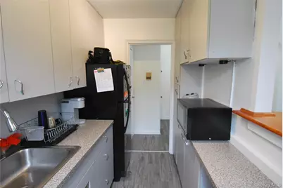 106 Richbell Road #B2, Mamaroneck, NY 10543 - Photo 5