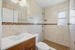 67-39 197th St, Fresh Meadows, NY 11365 - Photo 9