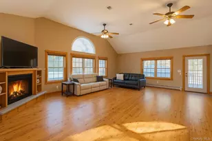 109 3rd St, Godeffroy, NY 12729 - Photo 15