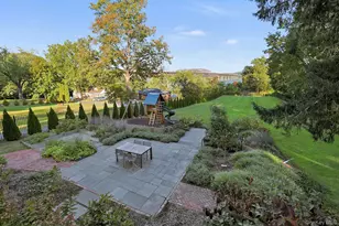 512 Grand Ave, Balmville, NY 12550 - Photo 35