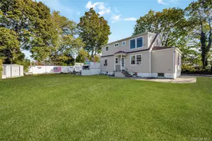 1558 9th St, West Babylon, NY 11704 - Photo 23