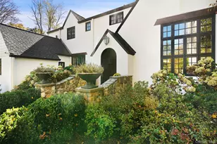 77 Pound Ridge Rd, Bedford, NY 10506 - Photo 3