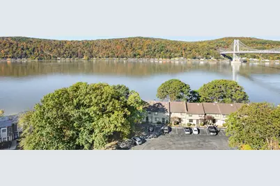 37 Hudson Heights Drive, Poughkeepsie, NY 12601 - Photo 1