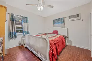 34 Rose Ct, Smithtown, NY 11787 - Photo 11