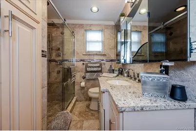 1711 Mahan Avenue, Bronx, NY 10461 - Photo 29