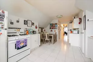 1711 Mahan Ave, Bronx, NY 10461 - Photo 33