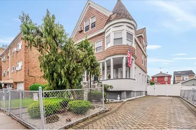 1711 Mahan Avenue, Bronx, NY 10461 - Photo 1