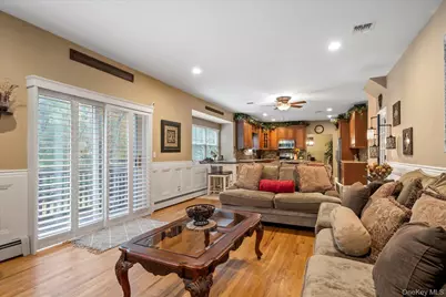 10 Cedar Grove Terrace, Middle Island, NY 11953 - Photo 5