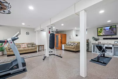 10 Cedar Grove Terrace, Middle Island, NY 11953 - Photo 25