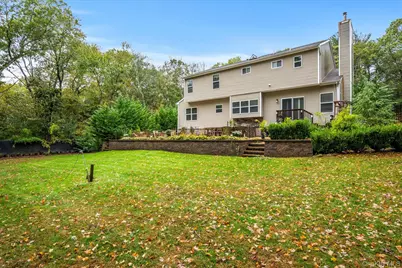 10 Cedar Grove Terrace, Middle Island, NY 11953 - Photo 33