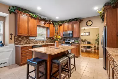 10 Cedar Grove Terrace, Middle Island, NY 11953 - Photo 9