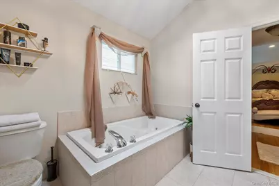 10 Cedar Grove Terrace, Middle Island, NY 11953 - Photo 23