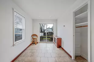 8 Eastern Concourse, Amityville, NY 11701 - Photo 11