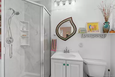 24 Overlook Drive, Huntington, NY 11743 - Photo 11