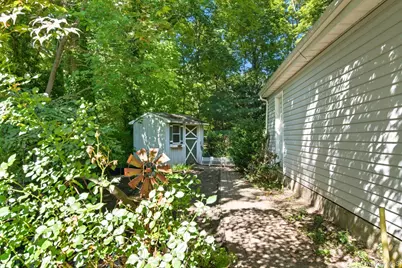 24 Overlook Drive, Huntington, NY 11743 - Photo 15