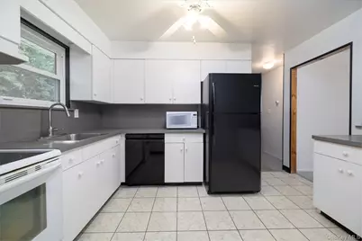 2282 Saratoga Street, Oceanside, NY 11572 - Photo 9