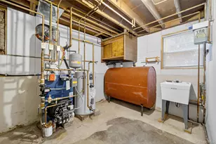 34 Lawrence Rd, Hyde Park, NY 12538 - Photo 33