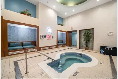 10 City Place #8B, White Plains, NY 10601 - Photo 29