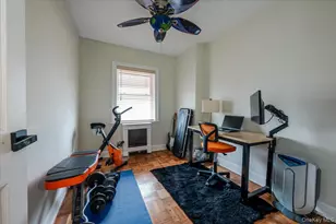 2976 Waterbury Ave, Bronx, NY 10461 - Photo 11